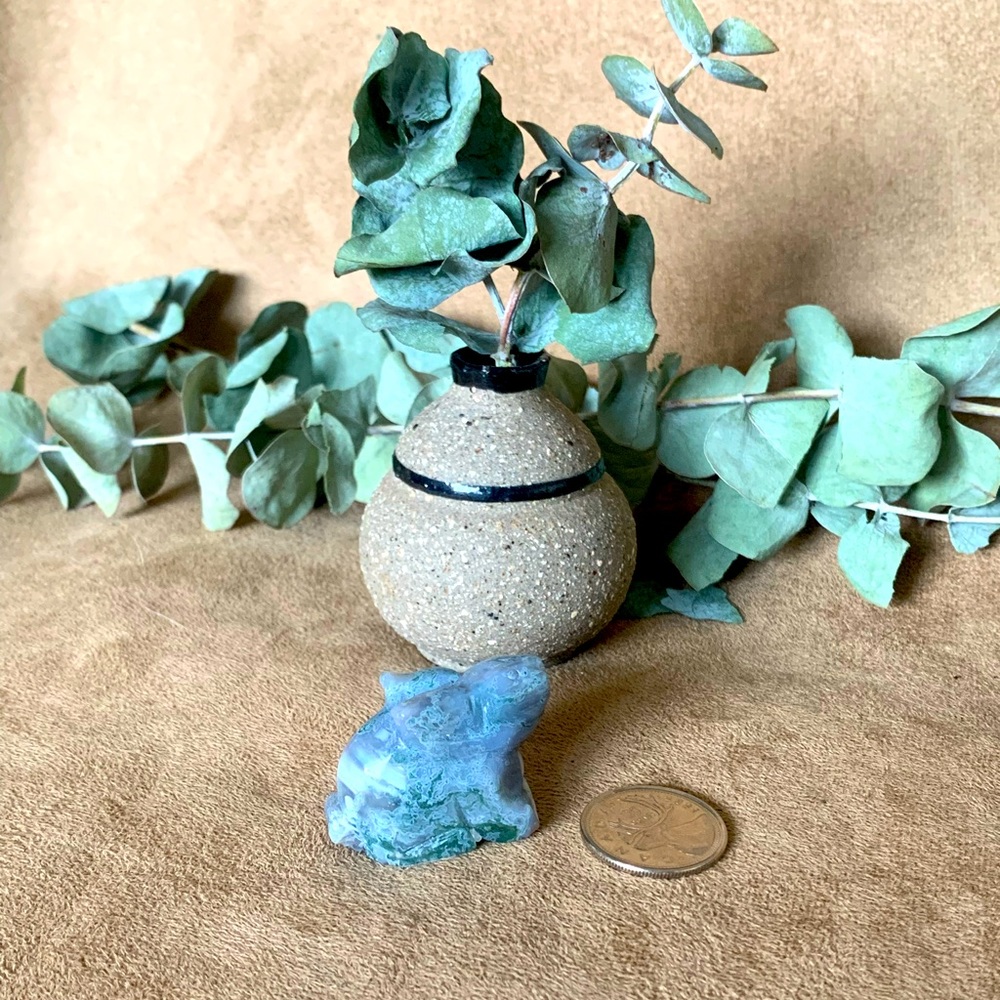 Moss Agate Bunny